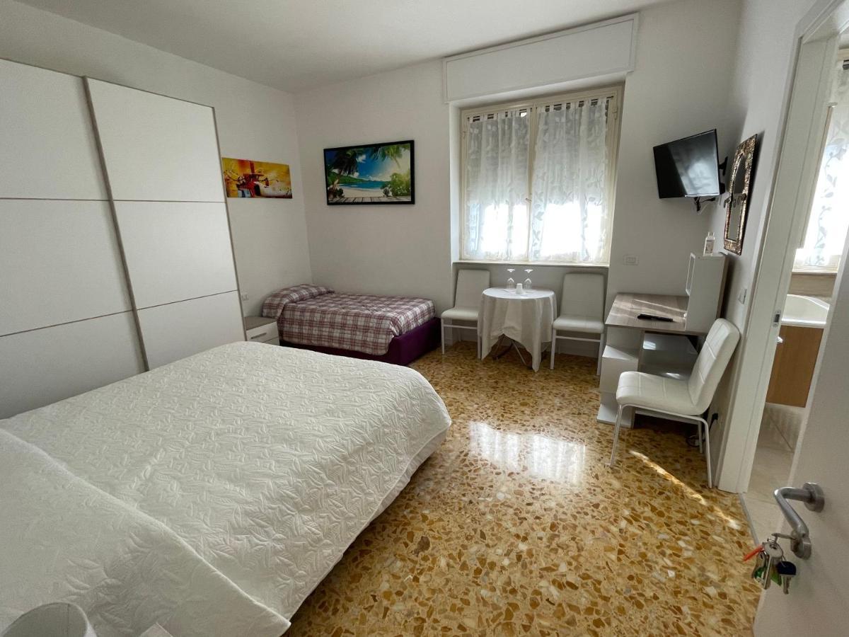Joys House Bed and Breakfast Bergamo Buitenkant foto