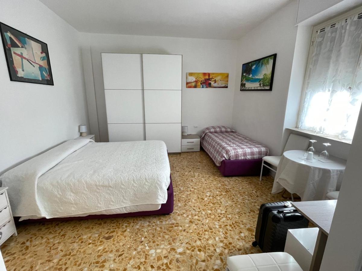 Joys House Bed and Breakfast Bergamo Buitenkant foto